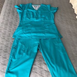 Grey’s Anatomy size M scrub set